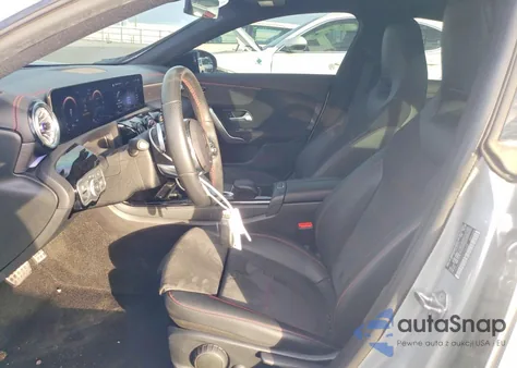 2022 Mercedes-Benz Cla 250 z USA, uszkodzony, nr VIN W1K5J4GB0NN293688